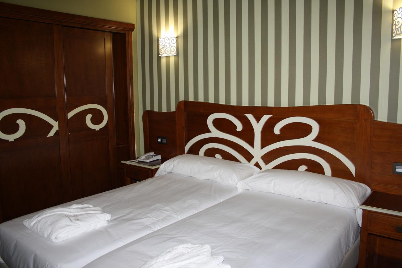Hotel Rural El Reundu Campomanes Kültér fotó